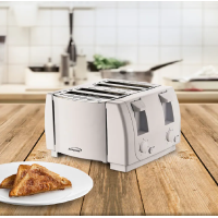 Brentwood 4-Slice Cool Touch Toaster - White